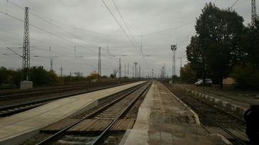 Platform of Dolno Ezerovo station (Bulgaria)